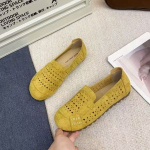 Free Shipping New Spring And Summer Styles: Breathable Soft Leather Perforated Slip-On Shoes With Soft Soles Perfect For Moms Beijing-Style Cloth Shoes For Women