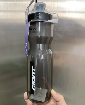 Bình nước thể thao Giant 750ml nhựa sinh học an toàn