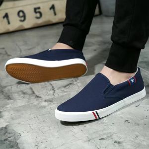 Shoes for Men Oversized Casual Canvas Slip-on Sneakers Flat-bottom Breathable One Pedal Plus Size 45 46 47