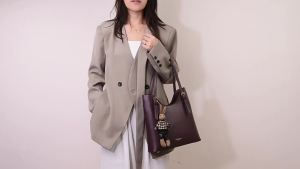 Ánh sáng sang trọng kết cấu 2025 mới linh hoạt Túi Đeo Vai dành cho nữ đi lại túi dung lượng lớn cầm tay túi xô