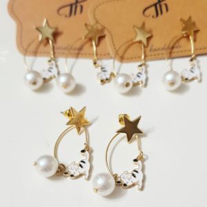 Khuyên Tai Mèo Chơi Bóng tinh nghịch