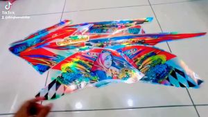Stiker Striping Variasi Honda CB150R: Modifikasi Motor Wanita Berhijab Terbaru