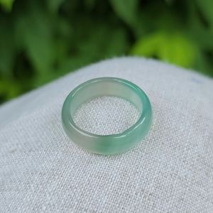 Nhẫn đaa nguyên khối Ngọkc Agte Xanh Lá vân loang bản cao cho mệnh Mộc và Hỏa - Phong Thủy TUDO