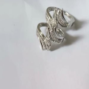 Cincin Titanium Silver terbaru Perhiasan wanita TAHAN KARAT Dan tidak mudah luntur