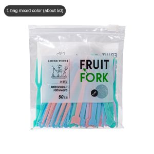 B.LIVEM 50pcs ส้อมพลาสติกแบบใช้แล้วทิ้ง ส้อมผลไม้ ห้องครัวในครัวเรือนช้อนส้อมทิ้ง ไม่ง่ายที่จะแตก ส้อมเป็นมิตรกับสิ่งแวดล้อมหลายสี