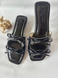 Midhi Enzy Sandal Wanita Flat Sandal Sehari hari Kekinian Elegant Nyaman