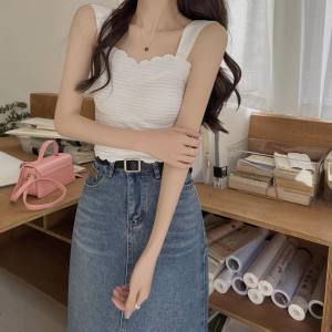 Áo 2 dây croptop ren nổi sẵn đệm ngực cá tính áo kiểu nữ đẹp sang chảnh croptop dễ phối đồ (có sẵn - miễn ship)