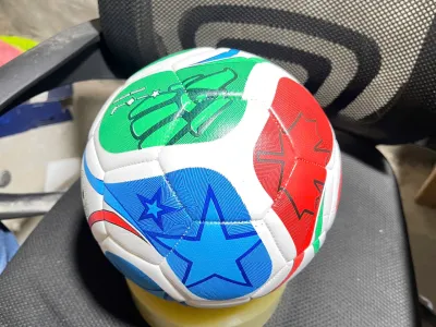 Quả bóng đá World cup đúc may số 4 5 2026