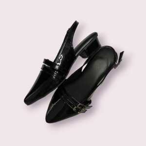 Sepatu Hak Mules Dengan Tali Belakang Hak 3 cm Elegan Dan Busa Tebal