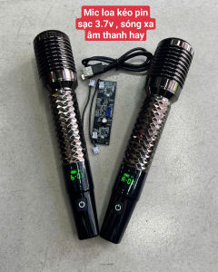Mic Loa Kéo Dùng Pin Sạc - Tiện Dụng -Sang Trọng - Nhẹ Hơi - Âm Tiếng - ít Hú Rít