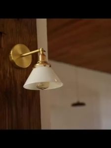 Rechargeable Wireless Wall Lamp Vintage Nordic Simple Japanese Bedside Brass Bathroom Glass Mirror Front Lamp XTN7