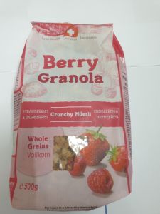 Ngũ cốc giòn vị dâu berry granola familia 500g nhập khẩu Thụy Sỹ