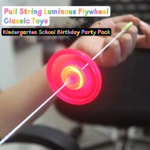 [MSIA SHIP] NOVELTY Pull String Luminous Flywheel Classic Toys 1 pc Mainan Klasik Tarik Tali Roda Terbang Bercahaya Kanak Kids Children Birthday Goodies Doorgift Kindergarten School Party Game Present Gift Perayaan Parti Tadika Taska Budak 小孩 经典玩具