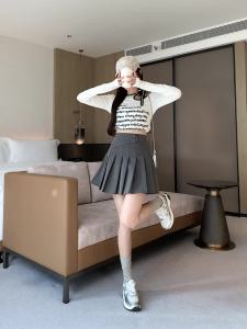 Ammin 2024 Mùa Xuân/Bộ đồ mùa hè đi lại đơn giản Màu Trơn Váy xếp ly phong cách Hàn Quốc của phụ nữ dây kéo cao eo A-line chống trượt váy