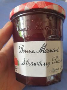 Mứt Quả Dâu Hiệu Bonne Maman 370g (Mứt Quả Dâu) nhập khẩu Pháp