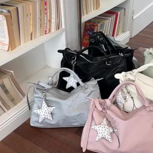 Large commuter bag with a high-end feel genuine leather handbag and shoulder bag for women niche design large capacity womens cowhide tote bag
