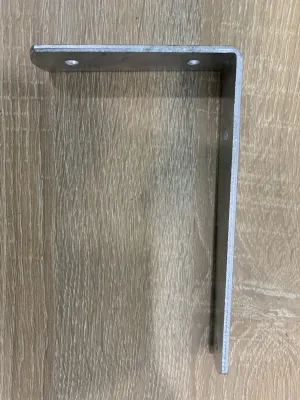 Ke góc chữ L thép mã kẽm rộng 2.5cm dày 2.5ly