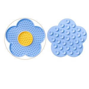YITAQI Suction Cup Pet Slow Feeder Mat Sunflower Shaped Anti Choking Cat Lick Pad Strong Suction Non-Toxic Dog Feeding Pads Puppy