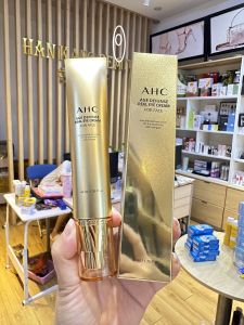 Kem Mắt Mặt Chống Nhăn Săn Chắc Da AHC Age Defense Real Eye Cream For Face 40ml (Bản Cao Cấp)