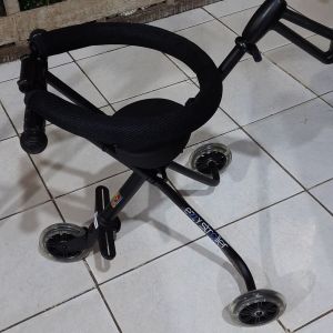 DORONGAN BAYI 3 RODA NYALA - EZZY STROLLER PMB S  05