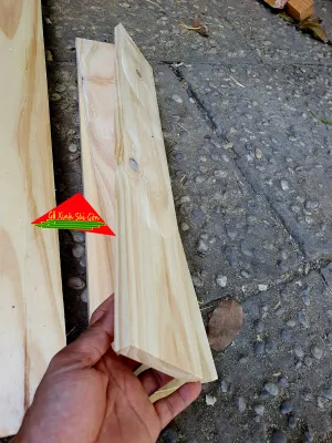 Gỗ thông tấm dày 1.3cm x rộng 10cm x dài 120cm 100cm 90cm 80cm 70cm bào láng đẹp 4 mặt dùng đóng kệgiường pallettrang trí