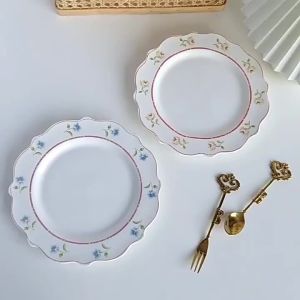 LZD ins French R Flower Plate Creative Wave Lace Ceramic Breakfast Plate Dessert Plate Cake Plate Candy Plate