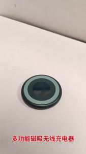 Portable Desktop Magnetic Wireless Charger Type-C 15W Quick Charging Wireless Charger For Mobile Phone