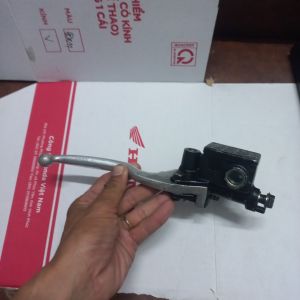 Cùm trên bên phải Nissin 1/2 Bị Trầy ( Chưa Qua Sử Dụng )