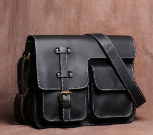 Men And Women Crazy Horse Cowhide Shoulder Messenger Bag Genuine Leather Retro Business Fashion Multifunction Large Capacity Sling Bag For Man NASVA
