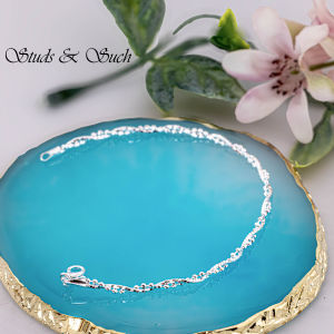 [Studs & Such] 925 Silver Bracelet With Unique Intertwined Bead & Box Chains