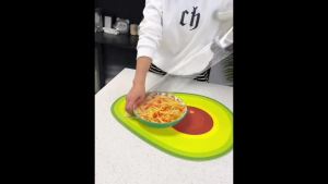 Pemotong Film Cling Rumah Tangga Magnetik Alat Dapur Kelas Makanan Magnetik Tahan Suhu Tinggi Pemotong Anti Debu + 5 Gulungan Film Cling 30 Meter