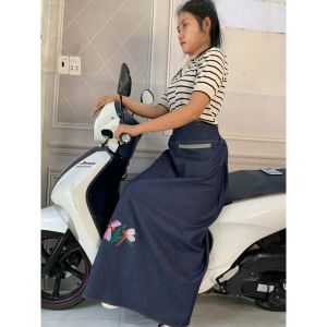 [xả rẻ] váy chống nắng jean cao cấpváy chống nắng jean xẻ Եà  rất dày có túi lưng có thun eo to sử dụng đượckimyen5