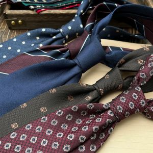 New Trendy Navy Brown Neckties For Men 7cm Formal Business Silk Neck Tie Shirt Suit Cravat Tuxedo Wedding Party Daily Wear Gifts H260729