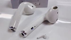 Giant Bluetooth Speakers Earphones Wireless Speaker AirPods Model with Oversized Shape Spoof Subwoofer GiantSecond Generation Big Headphones Inserted U Disk TF