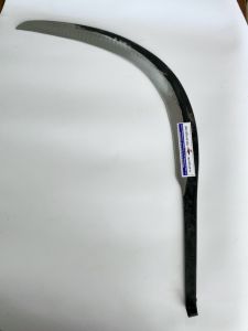 เคียวเกี่ยวปาล์ม ตราค้างคาว เคียว แต่งทางปาล์ม เคียวตัดปาล์ม คมทน คมนาน เหล็กสปริงนำเข้าคุณภาพดี ลับคมง่าย