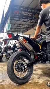 Knalpot Racing Norifumi Rocket 4: Aksesoris Motor Berkinerja Tinggi