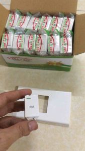 Hạt công tắc 20A lắp cho mặt Panasonic Wide