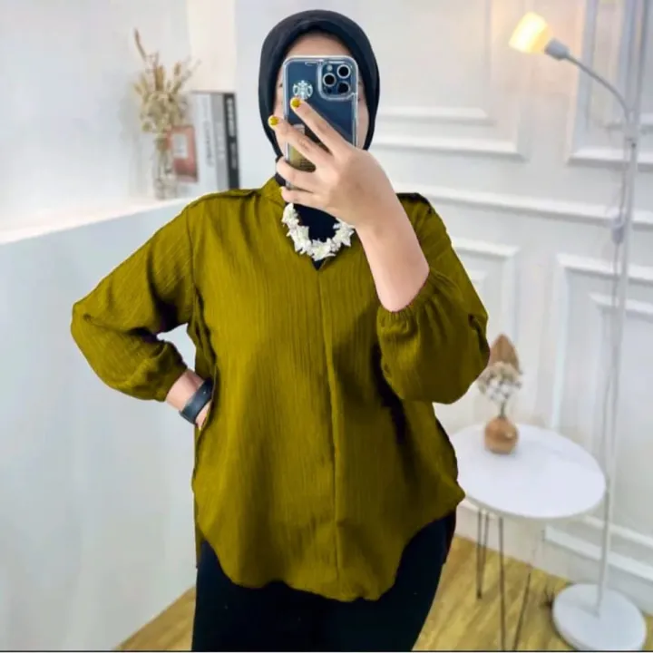 Atasan%20Wanita%20Blouse%20Semi%20Outer%20Vneck%20Style%20Kekinian%20-%20Image%2010