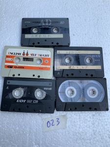 bán nhanh 5 cuốn băng cassette bãi nhật xịn sò như hình (023)