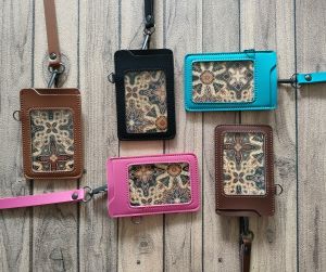 Name Tag ID Card Kulit - 2 Slot NTS032