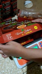 Kurma Sukari Raja 1 Kg (Kemasan Kardus)