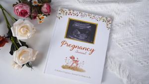 Pregnancy Journal Memory Book for Expecting Mom 7 Chapters Pregnancy Scrapbook Photo Album Pregnancy Keepsake Book for Mom to be Baby Memory Book Mom Book Diary for First Time Moms Gifts
