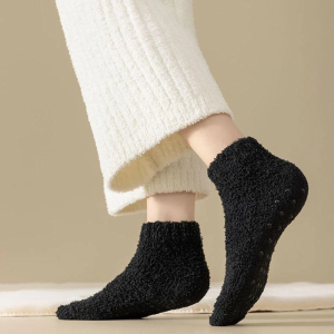 Soft Coral Fleece Socks Winter Velvet Thickened Solid Plush Mid-Tube Sock Indoor Warm Women Men