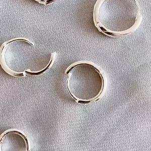 Classic Hot-Selling Round Buckle Stainless Steel Thread Earrings Simple Hoop Earrings In Stock Earrings Hoop Earrings Earrings