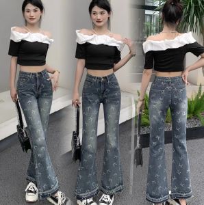 Mrs.huang shop กางเกงยีนส์ขาม้าเอวต่ำ  สีเฟดพิมพ์ลาย์โบว์  ผ้ายืดเอวต่ำ  มาใหม่พร้อมส่งค่ะ