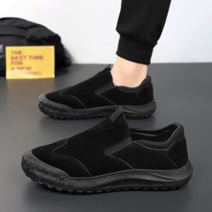 NQshop Hot Product รองเท้าผ้าใบไร้สายสำหรับผู้ชาย ทรงสวย แนววินเทจวินใจ บอกเลยว่าใครๆเค้าก็ใส่กัน รุ่นนี้ทรงสวย สีโทนสุภาพ ใส่ทำงานก็ได้ ใส่เที่ยว หรือใส่ออกงานก็ดี ปังม๊ากแม๊