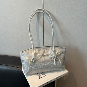 NIkyLundun   ฤดูร้อนใหม่แฟชั่นกระเป๋าหญิงเครื่องประดับมุกกระเป๋าโท้ทปักเลื่อมเมืองพร็อพที่เรียบง่ายทุกวันแมทช์ง่าย