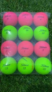 Bóng golf Titleist màu nhám nhiều màu mới 98-99% đóng gói sẵn (10 quả)