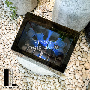 Hộp xoay 6 tĩnh 6 đồng hồ có đèn led có 4 chế độ xoay mở nắp tự dừng SAIKE khung gỗ bọc da có đèn led