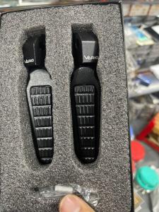 Cặp gác chân sau nhôm CNC nguyên khối xe Vario 150i 160i phụ kiện thay thế đồ hãng